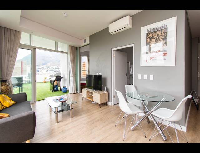 1 BEDROOM APARTMENT TO LET IN CAPE TOWN CITY CENTRE